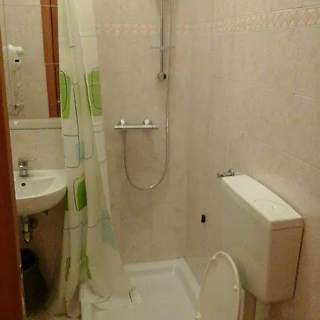 Merulana Star Gasthuis 3*